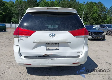 2013 Toyota Sienna Le V6 8 Passenger from USA, damaged, VIN 5TDKK3DC5DS352079